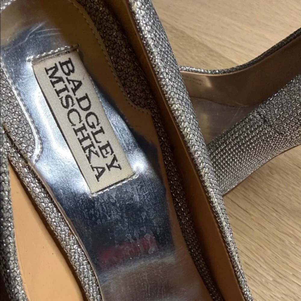 Badgley Mischka Glittering Silver Peep Toe Heels size 8.5